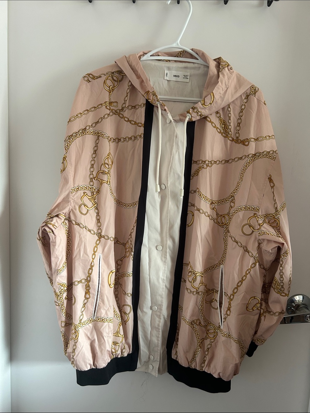 NWOT Mango Pink Hooded Bomber Jacket with Gold Chain Print